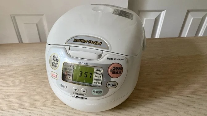 The Joseph Joseph Microwave Rice Cooker: A Masterclass in Effortless Grains